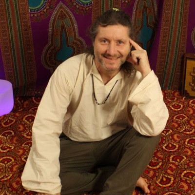 Guillaume HUGUET masseur tantrique